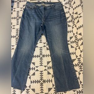NWT: Old Navy Extra High Rise Kicker Boot Cut - Secret Smooth Pockets Size 20